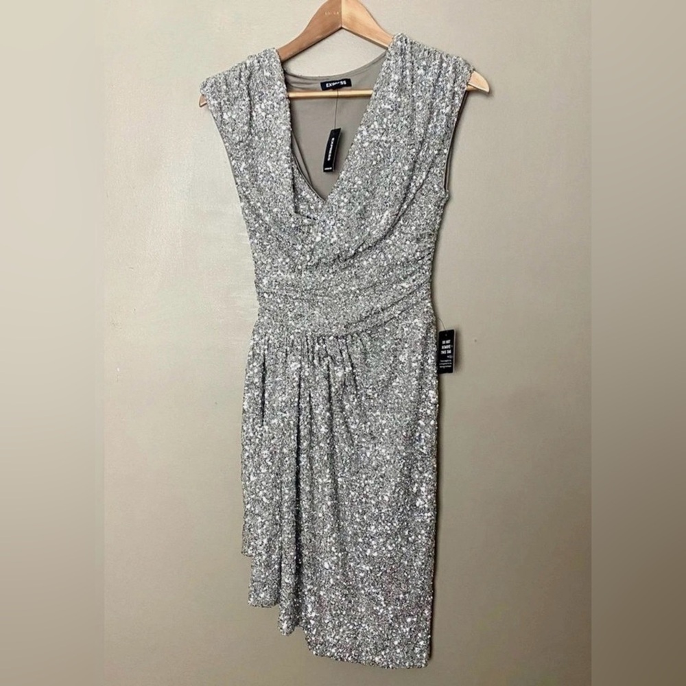 EXPRESS sleeveless silver sequin asymmetrical dress NWT XSz